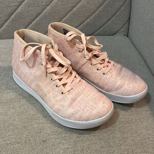 NoBull high top pink trainers - size M 8.5 / W 10